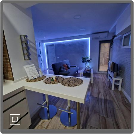 헤레스 Loft Jerez 아파트 호텔 외부 사진